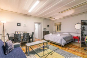 Pentofanaro Central Studio - Corfu Cozy Getaway